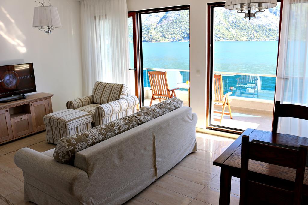 Apartment Miramare Котор Экстерьер фото